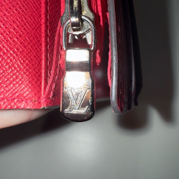 Low Start! Louis Vuitton Pink Epi Sarah Wallet with box - Picture 8 of 12